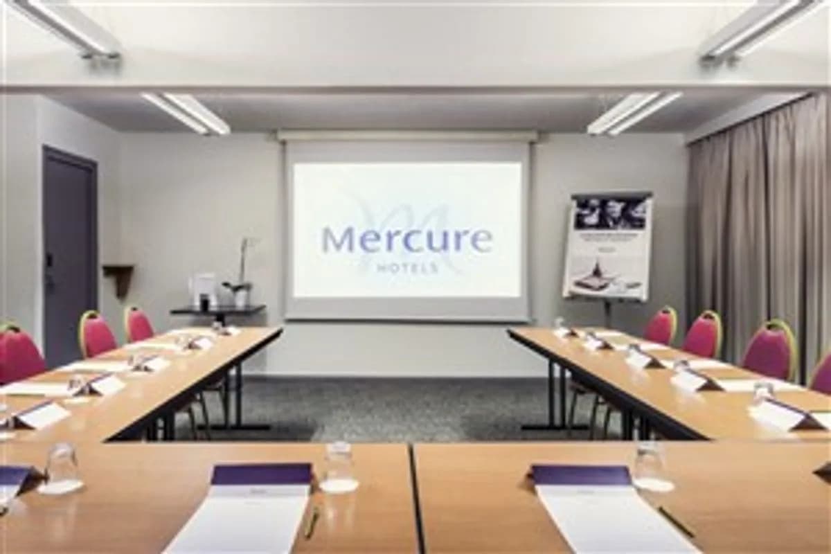 Maryse Bastie - Mercure Paris le Bourget Hotel