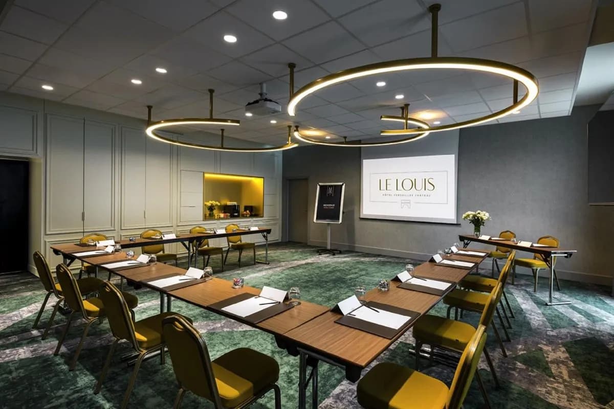 Maintenon - Le Louis, Versailles Chateau MGallery Hotel Collection