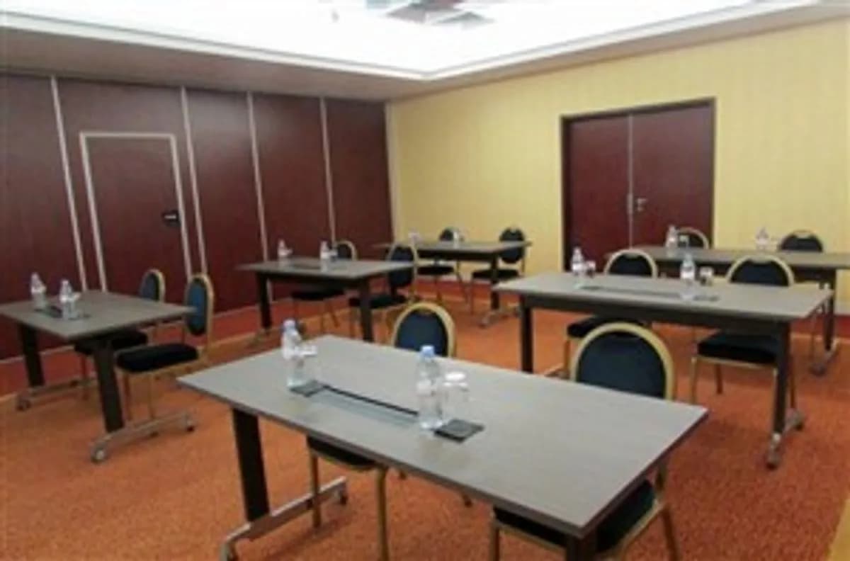 Lisbonne - Mercure Paris CDG Airport & Convention