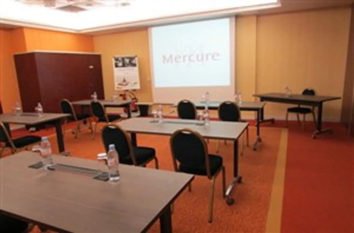 Madrid - Mercure Paris CDG Airport & Convention
