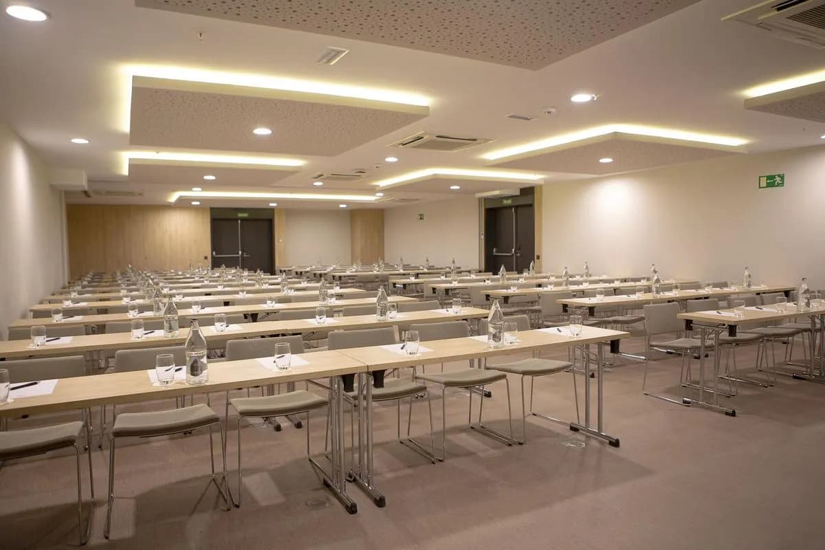 Cibeles - Hotel Riu Plaza Espana