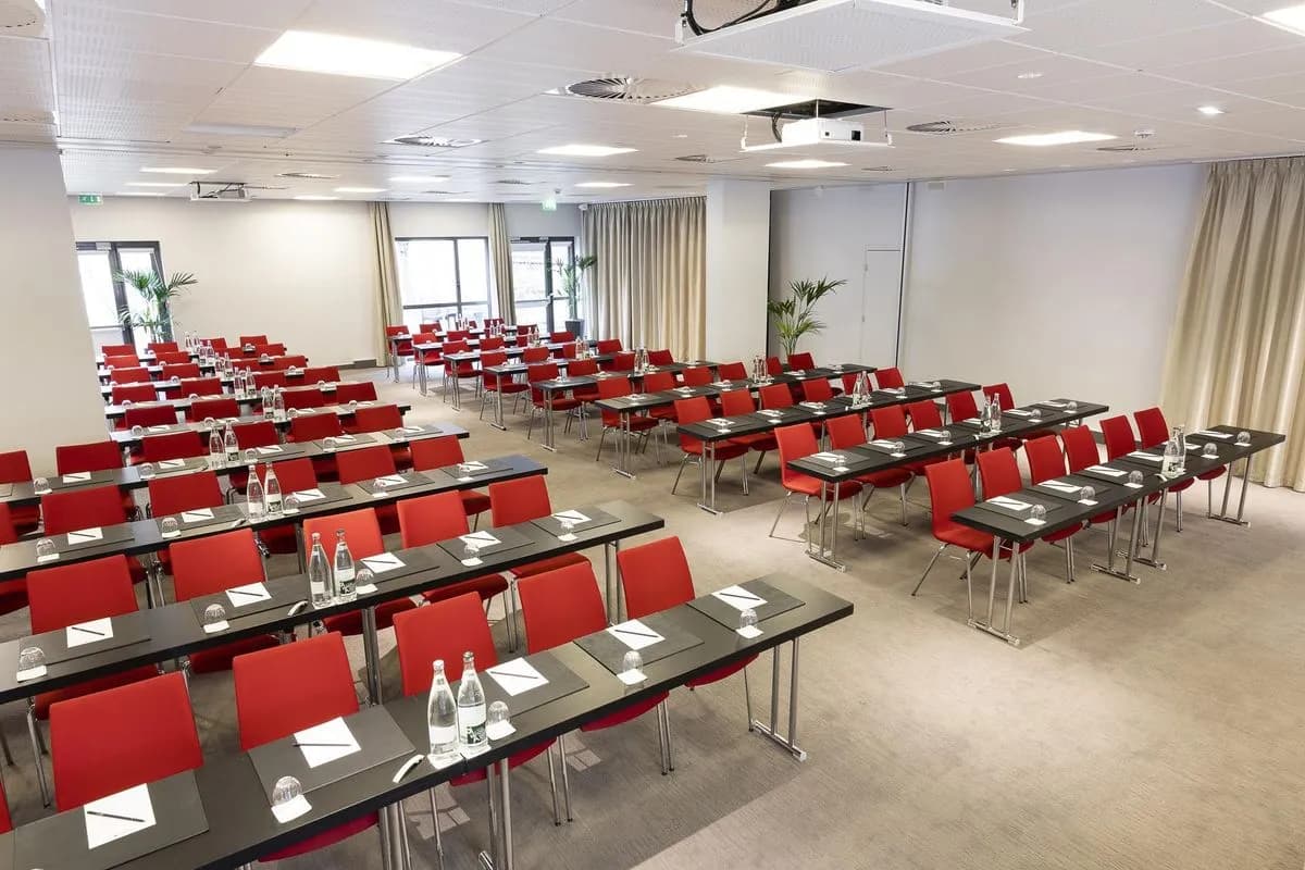 Cabernet- Sauvignon - Radisson Blu Hotel, Paris Boulogne
