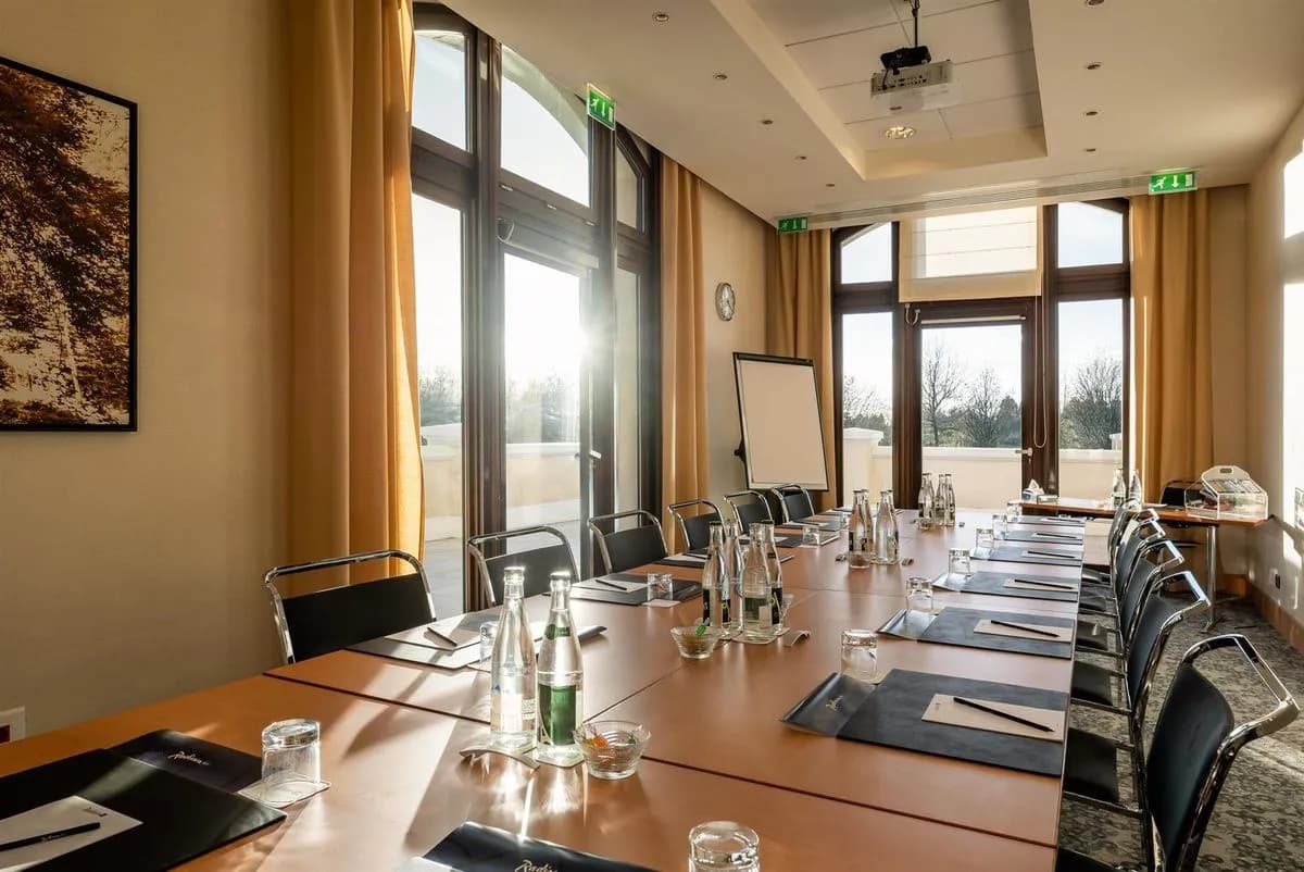 Brussels - Radisson Blu Hotel, Paris, Marne-la-Vallée