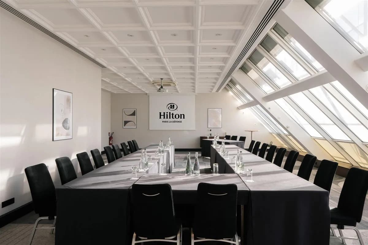 Nobel - Hilton Paris La Defense