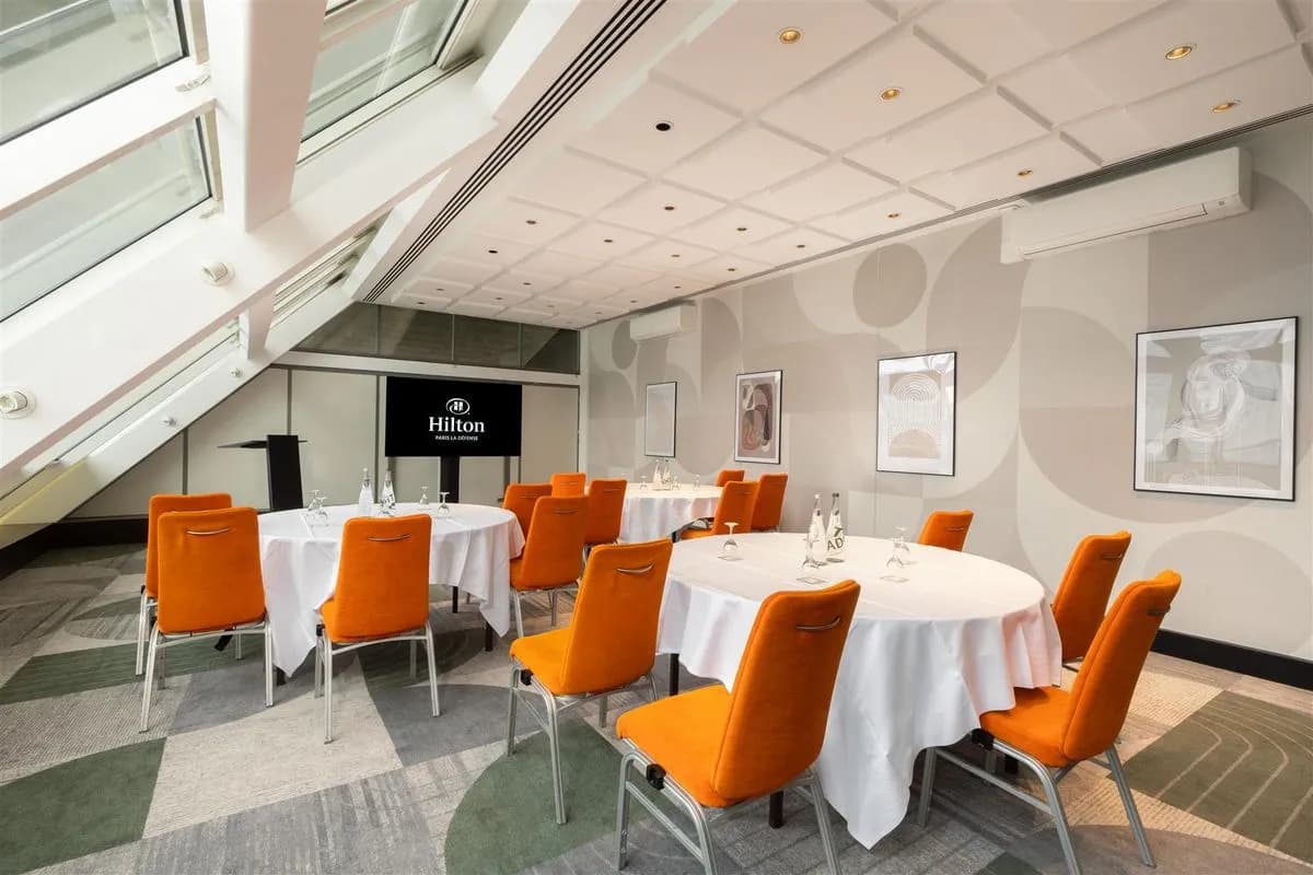 Monnet - Hilton Paris La Defense