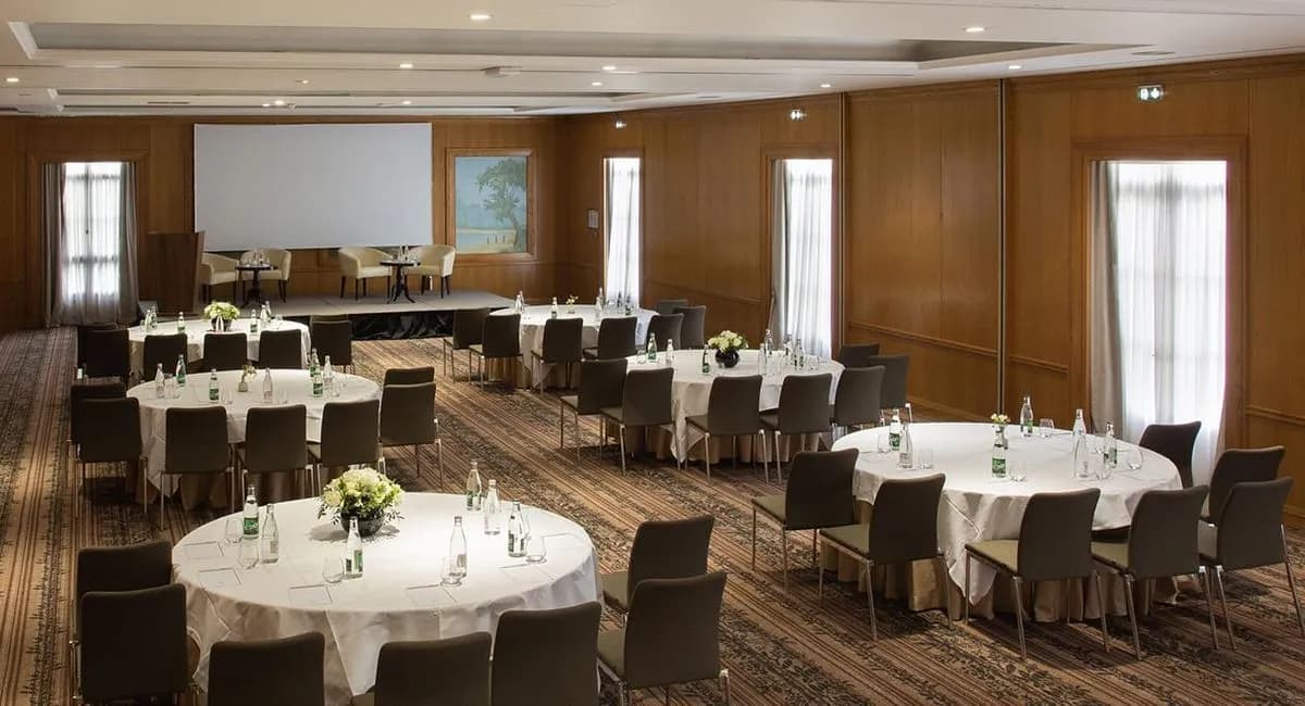 Moliere / Rousseau / Racine - Waldorf Astoria Versailles - Trianon Palace