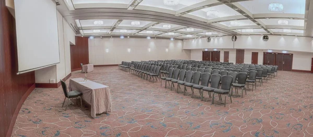 Grand Apogee - The Atrium Hotel & Conference Centre by Penta