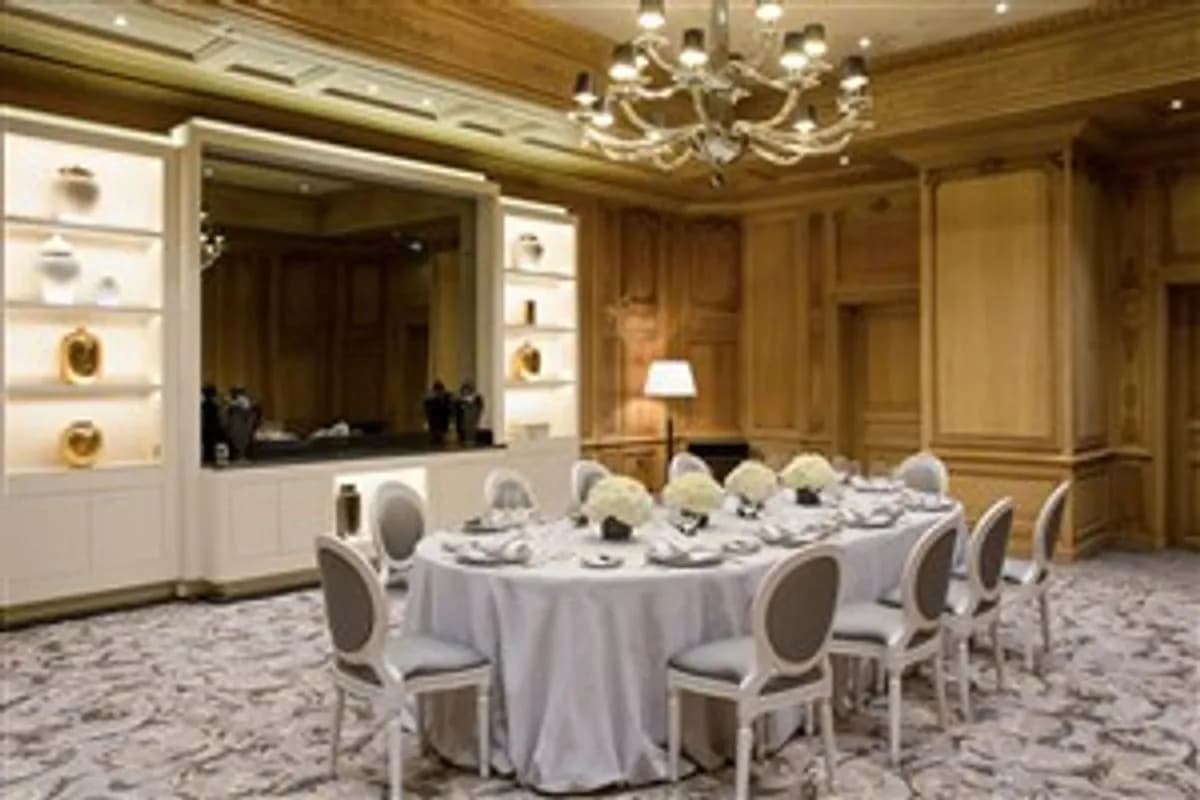 Salon Napoléon - Four Seasons Hotel George V, Paris
