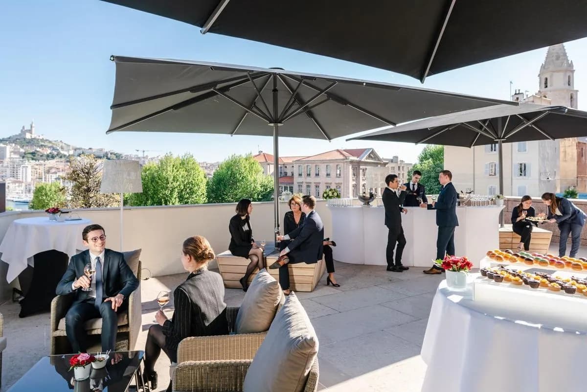 Terrace place des Moulins - InterContinental Marseille - Hotel Dieu