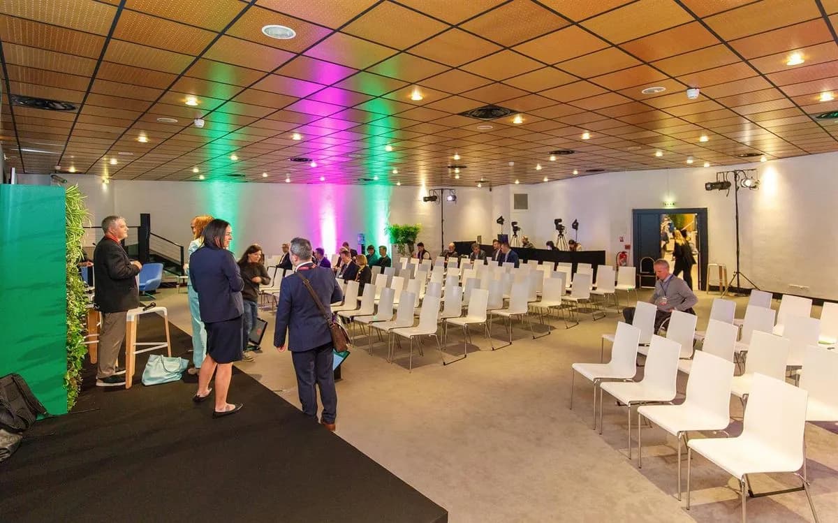 Redaction 1 - Palais Des Festivals et Des Congres