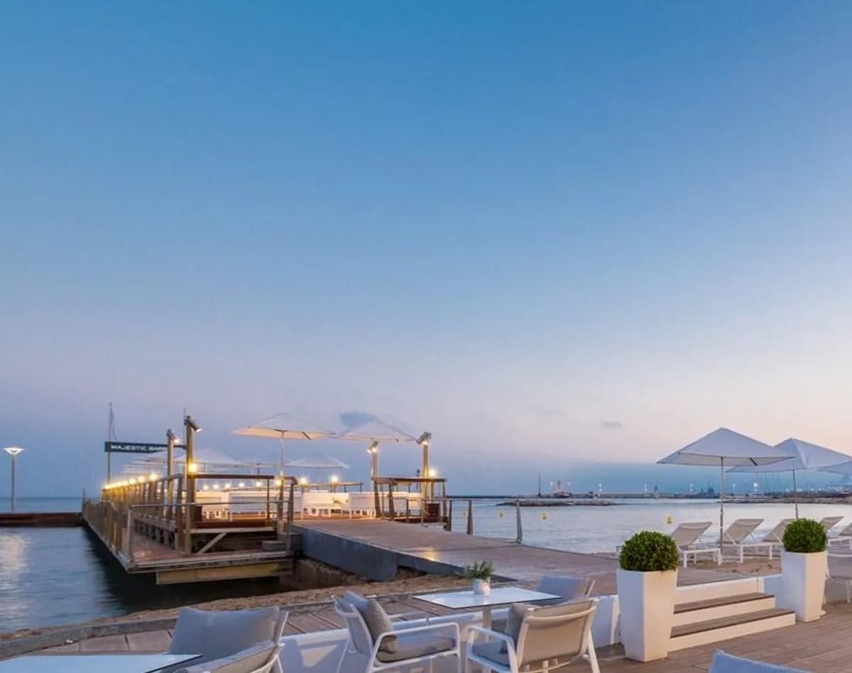 Pier Majestic Beach - Hôtel Barrière Le Majestic Cannes