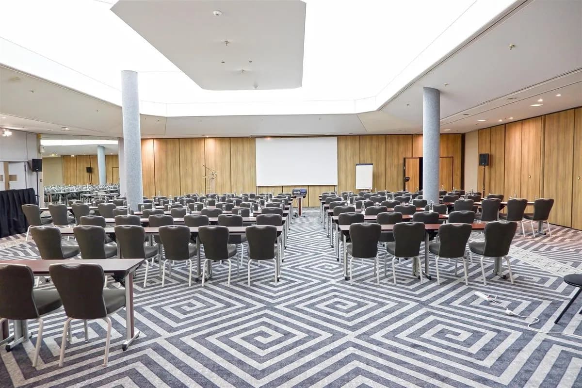 Mediterranee B - JW Marriott Cannes