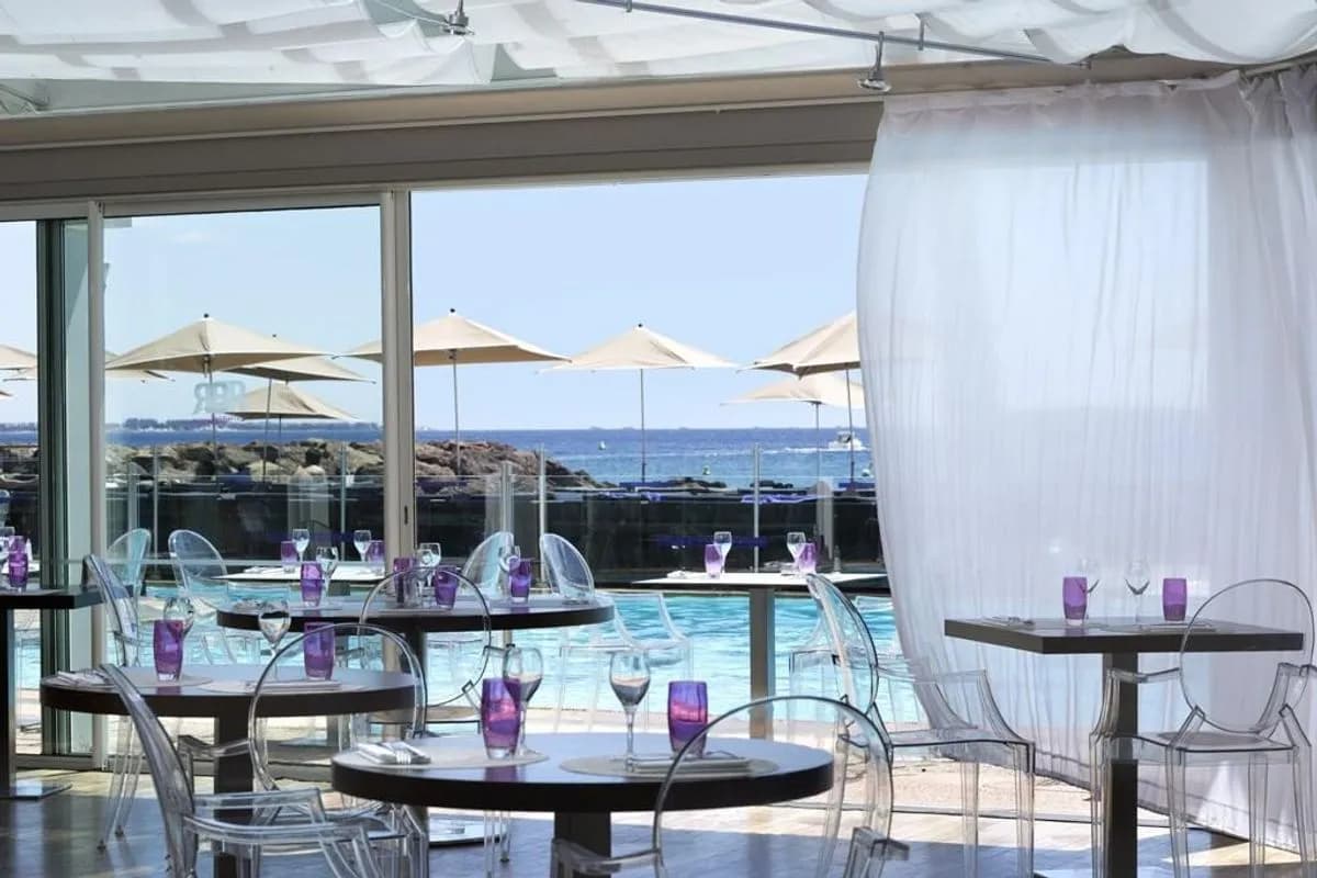 ROYAL BAY - Pullman Cannes Mandelieu