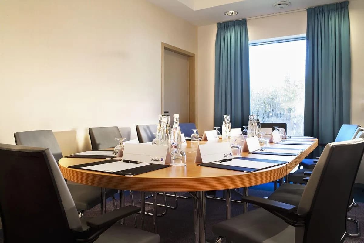 Charlie - Radisson Blu Hotel Toulouse Airport