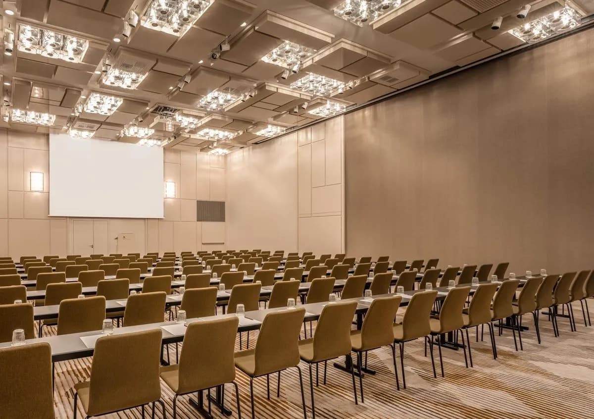 Ballroom  1+2 or 2+3 - Munich Marriott Hotel City West