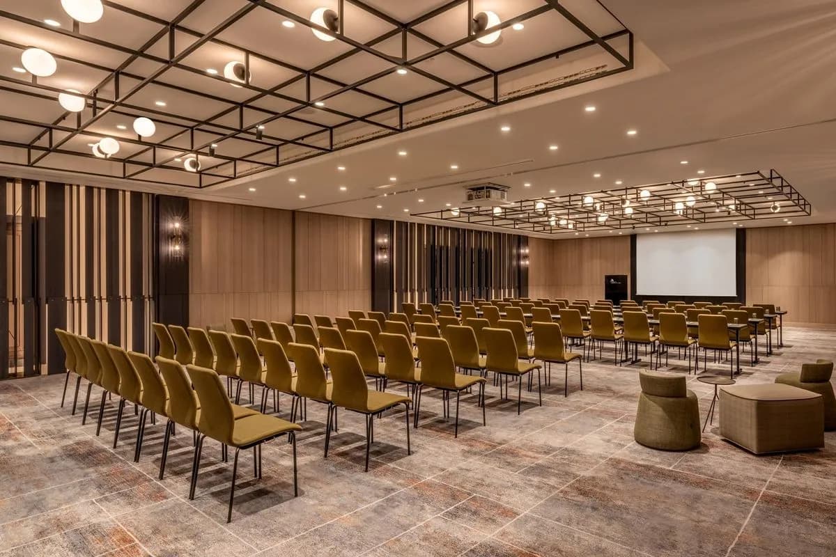 Conference Room 4+5 - Munich Marriott Hotel City West