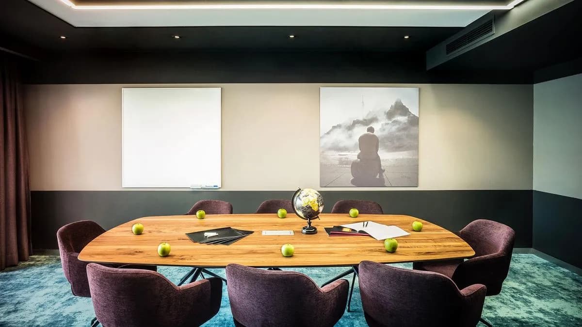 Meeting Room 5 - Le Méridien Munich