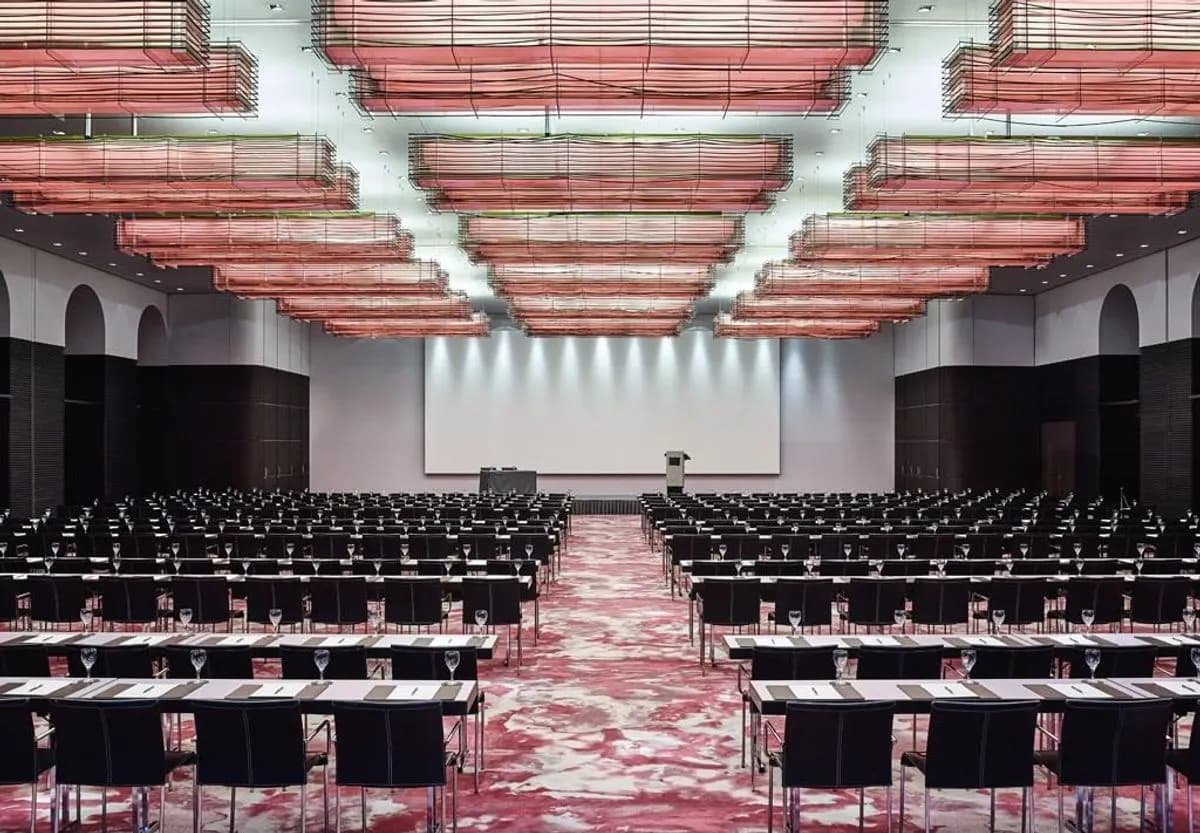 Nymphenburg I-III - Sofitel Munich Bayerpost