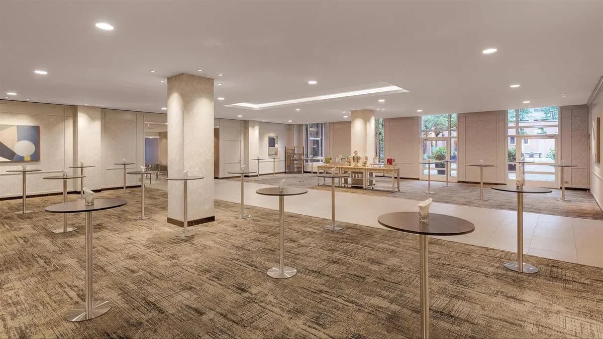 Foyer Strauss - Hilton Munich City