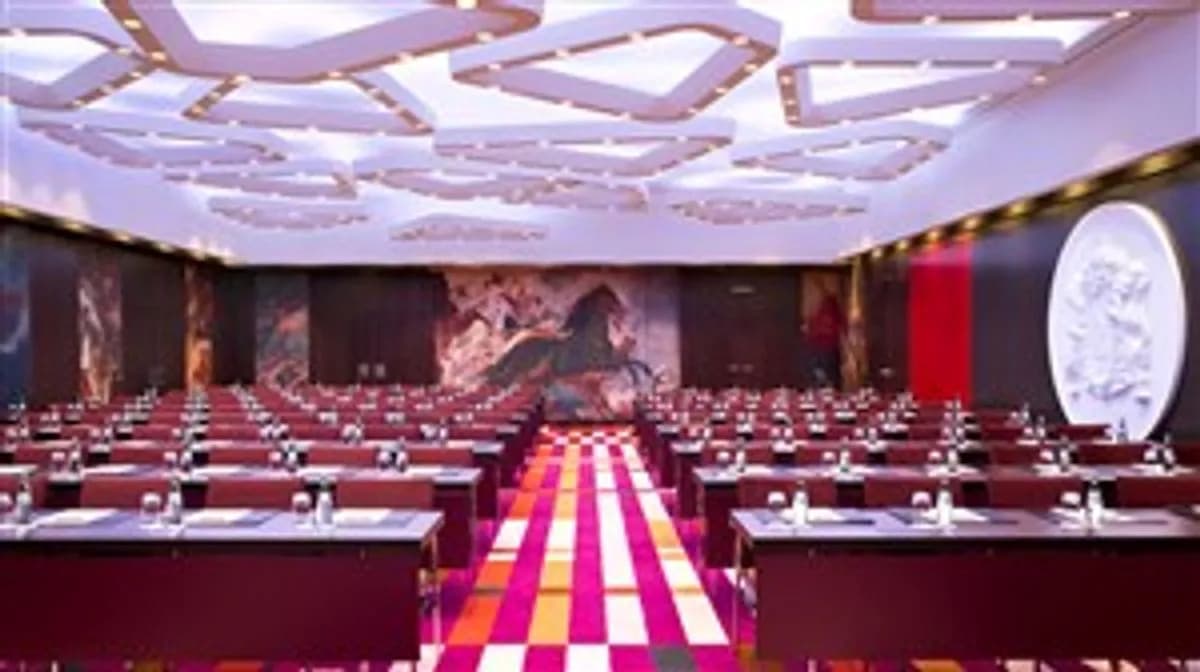Maximilian II - Hotel Vier Jahreszeiten Kempinski Munich