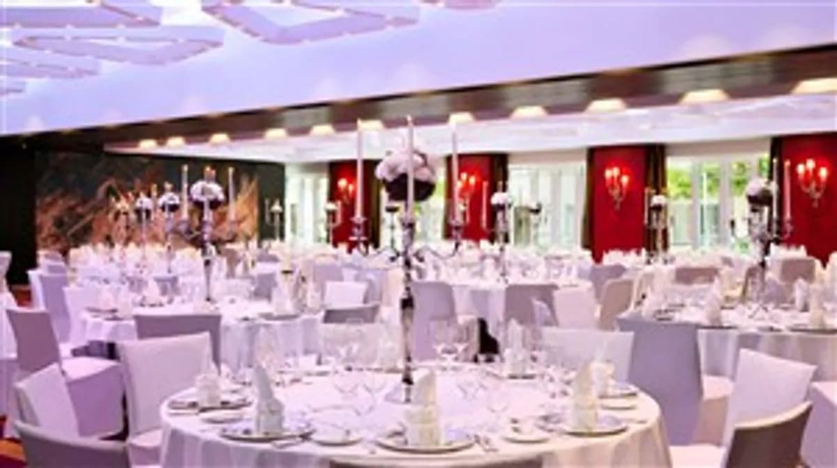 Maximilian I/II/III - Hotel Vier Jahreszeiten Kempinski Munich