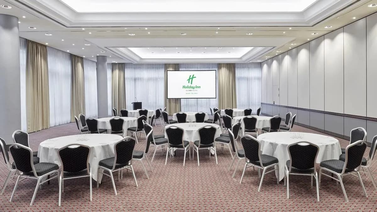 Forum 1 - Holiday Inn Munich City Centre