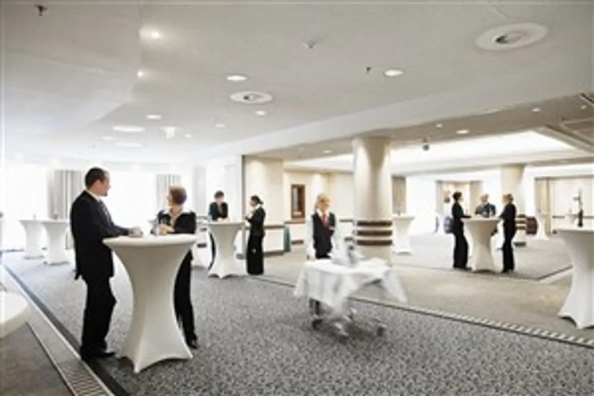 Foyer Grosser Saal - Holiday Inn Munich City Centre