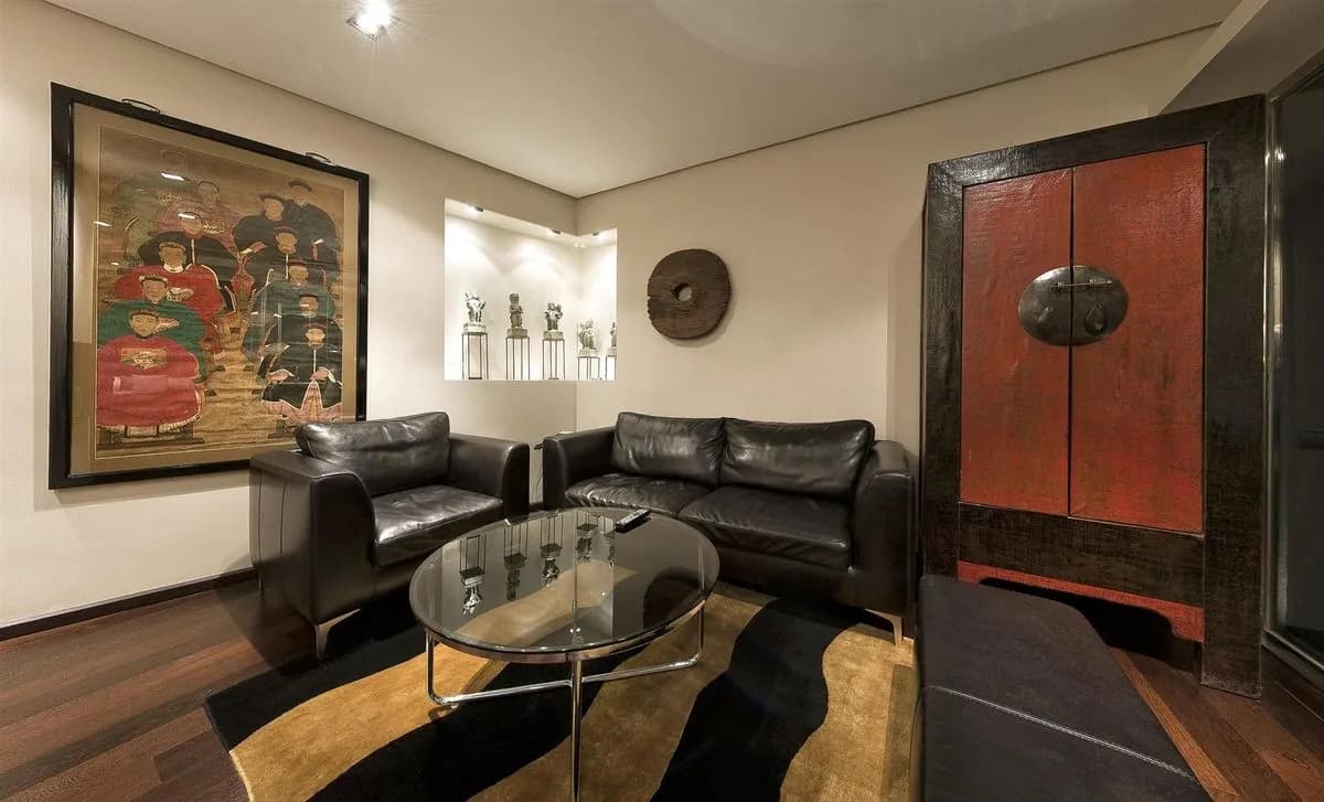 Board Room (SUITE 132) - Hotel Urban