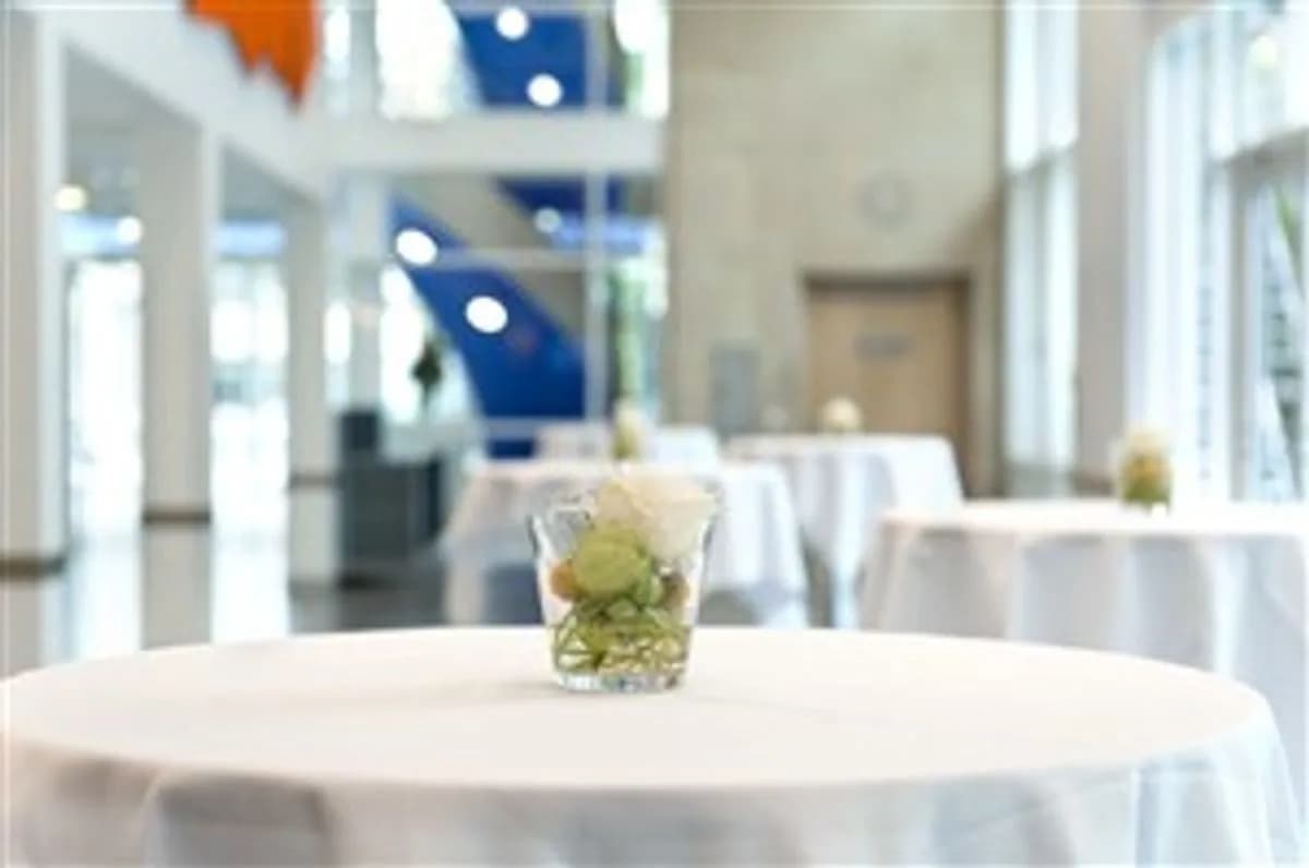 Foyer and Atrium - Haus der Bayerischen Wirtschaft Conference Center