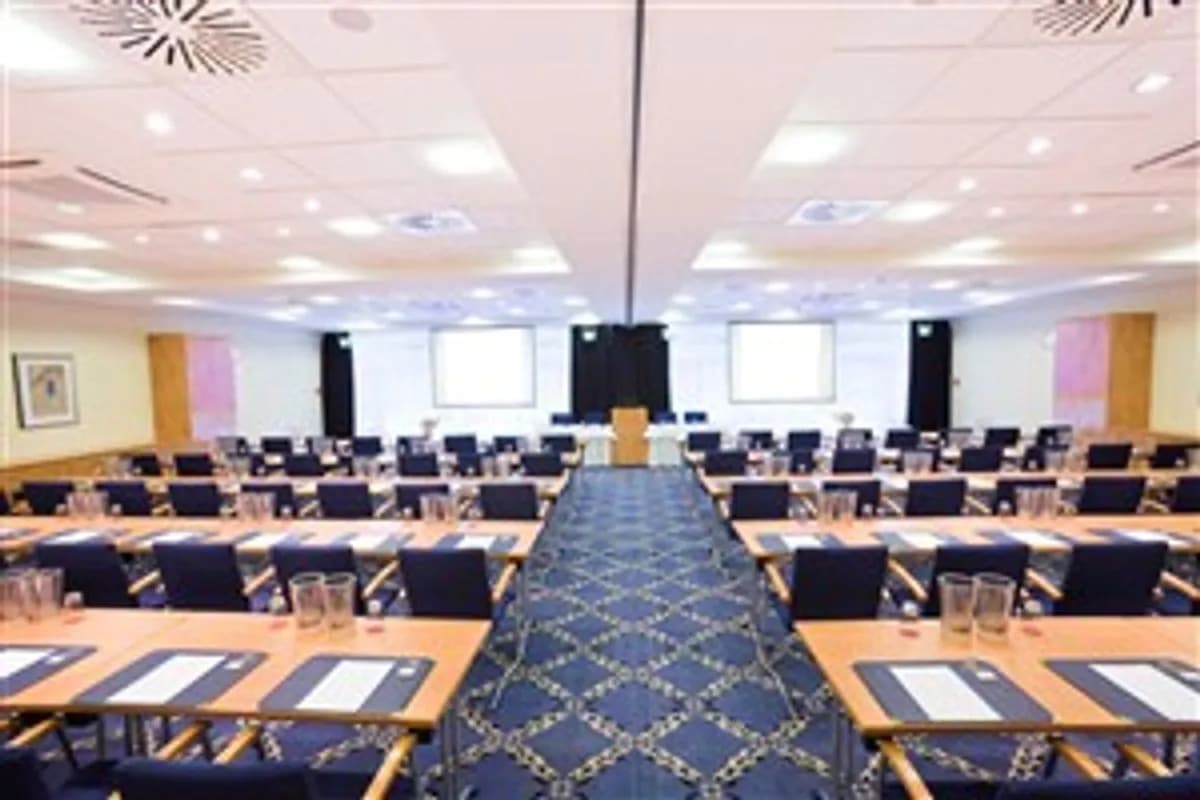 Maximilian CD - Hotel Vier Jahreszeiten Starnberg