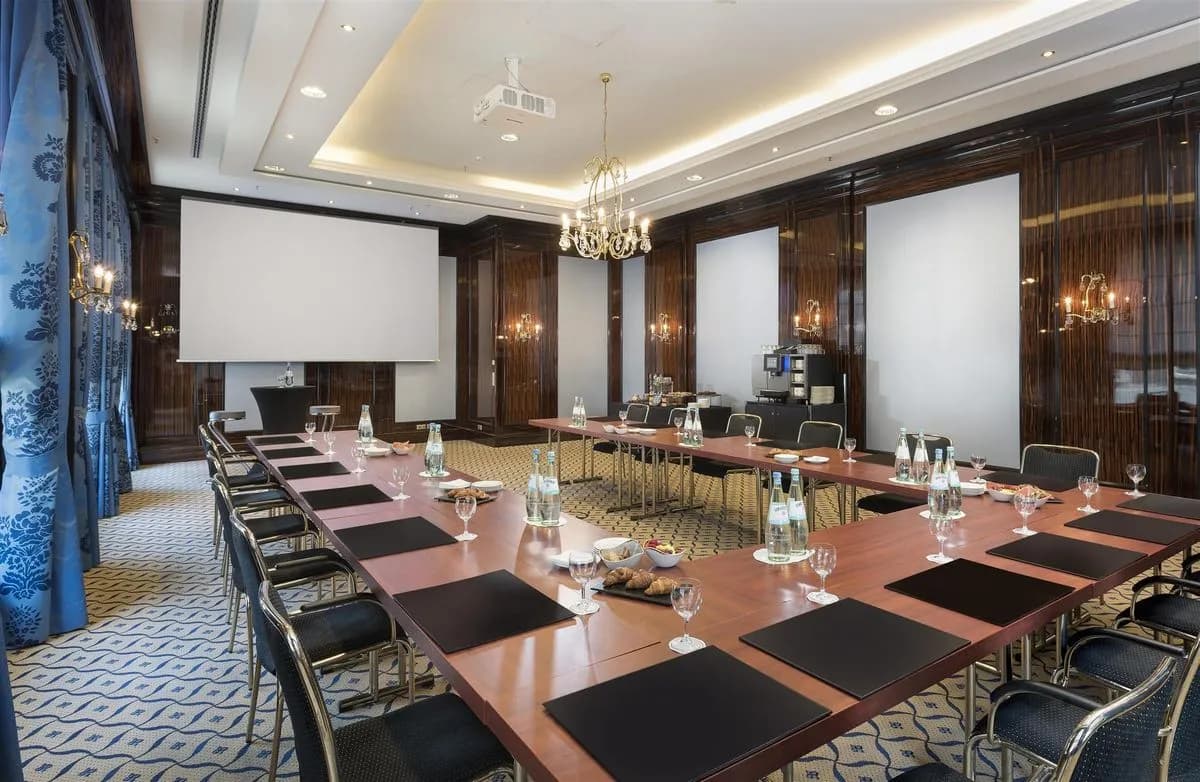 Salon 11 Madrid - JW Marriott Hotel Berlin