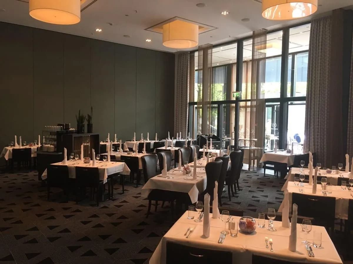 Elements II - Sheraton Berlin Grand Hotel Esplanade