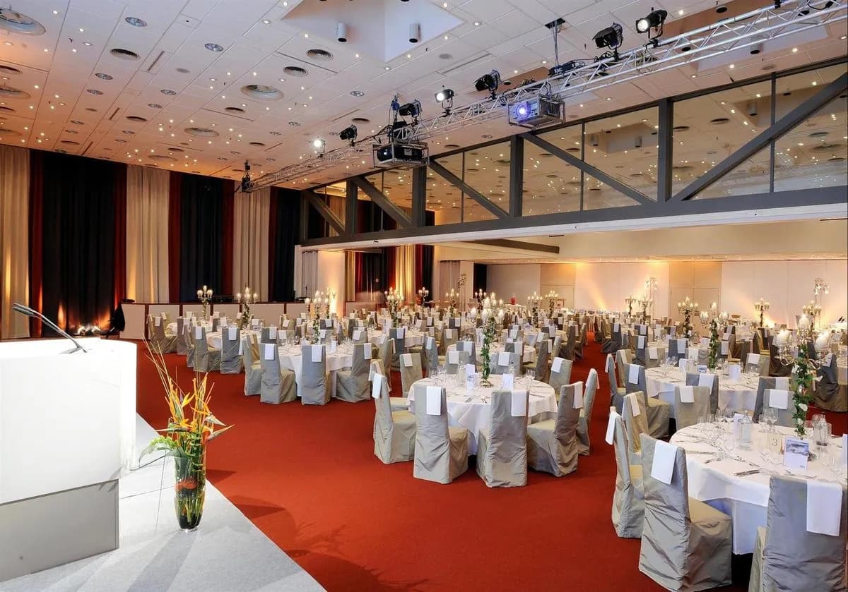 Estrel Hall Section A+B - Estrel Congress Center & Hotel