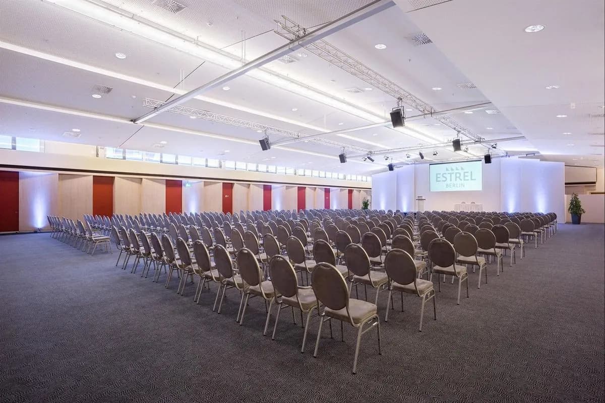 Room I - Estrel Congress Center & Hotel