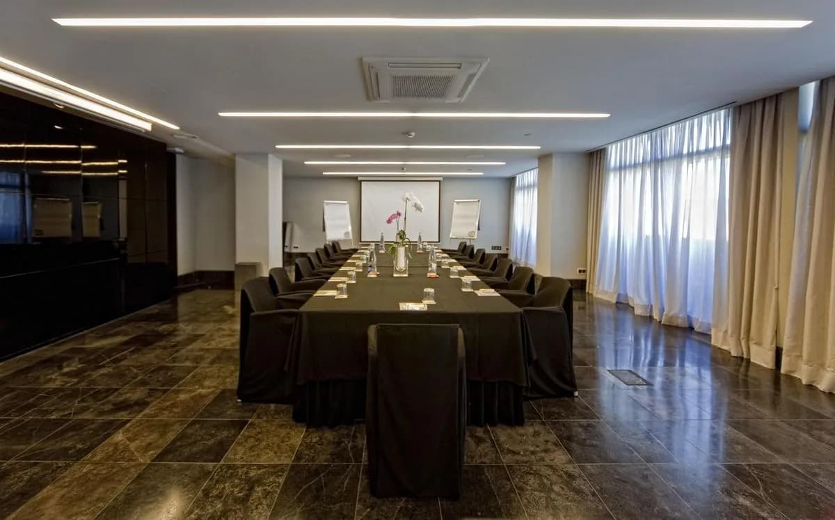 Energia - Hotel Puerta America 5*
