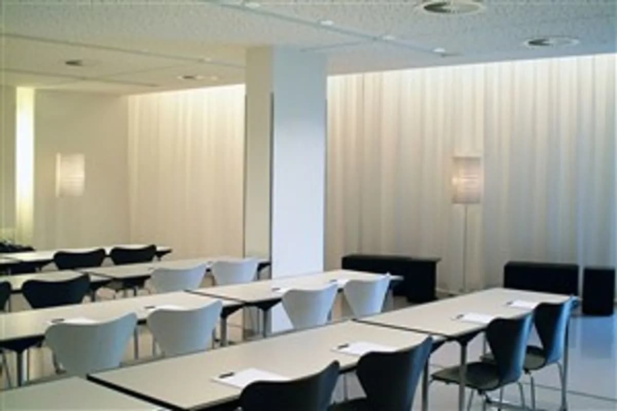 Scenery - Ku' Damm 101 Design-Hotel
