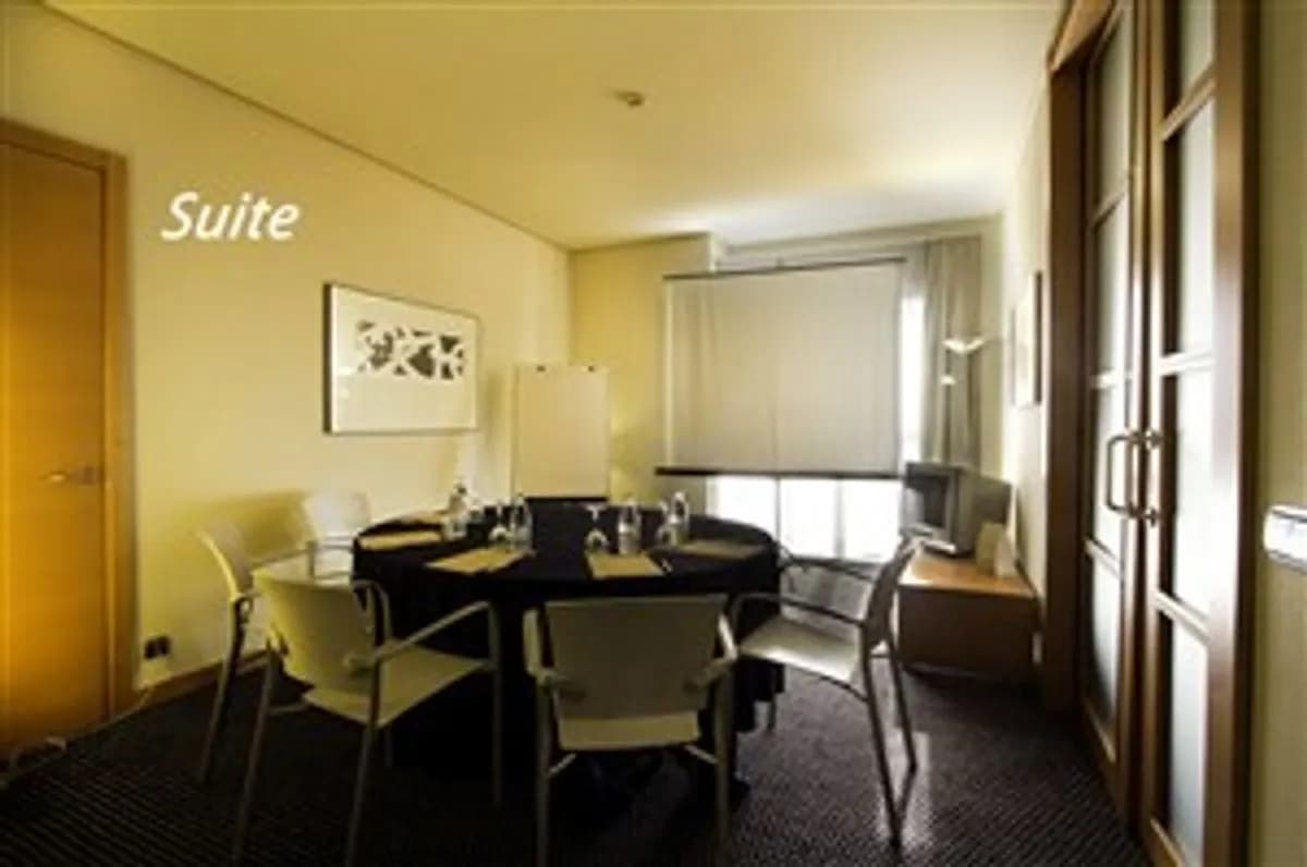 Suite - Hotel Silken Puerta Madrid