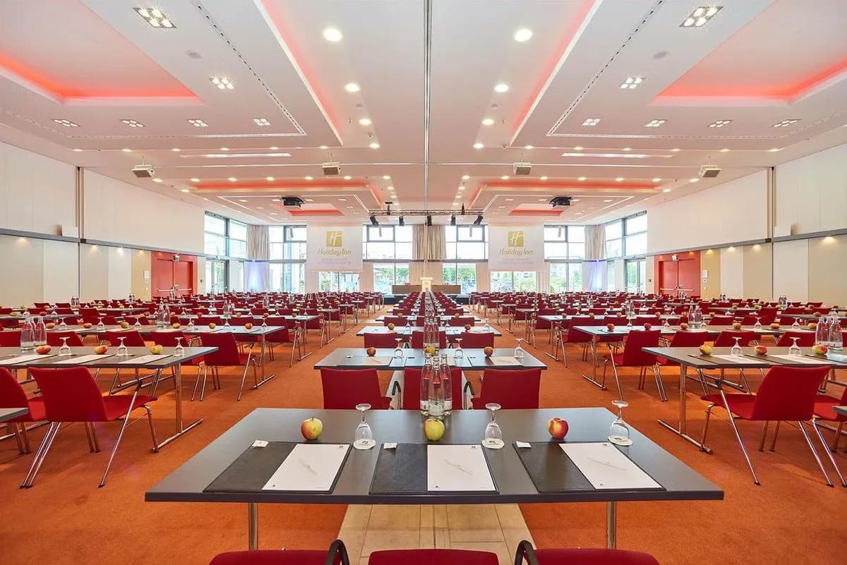 Berlin Brandenburg Airport BER - Holiday Inn Berlin Airport - Conference Centre