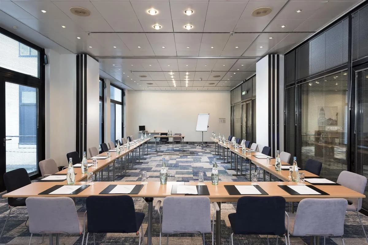 Galerie B&C - Holiday Inn Berlin - City West