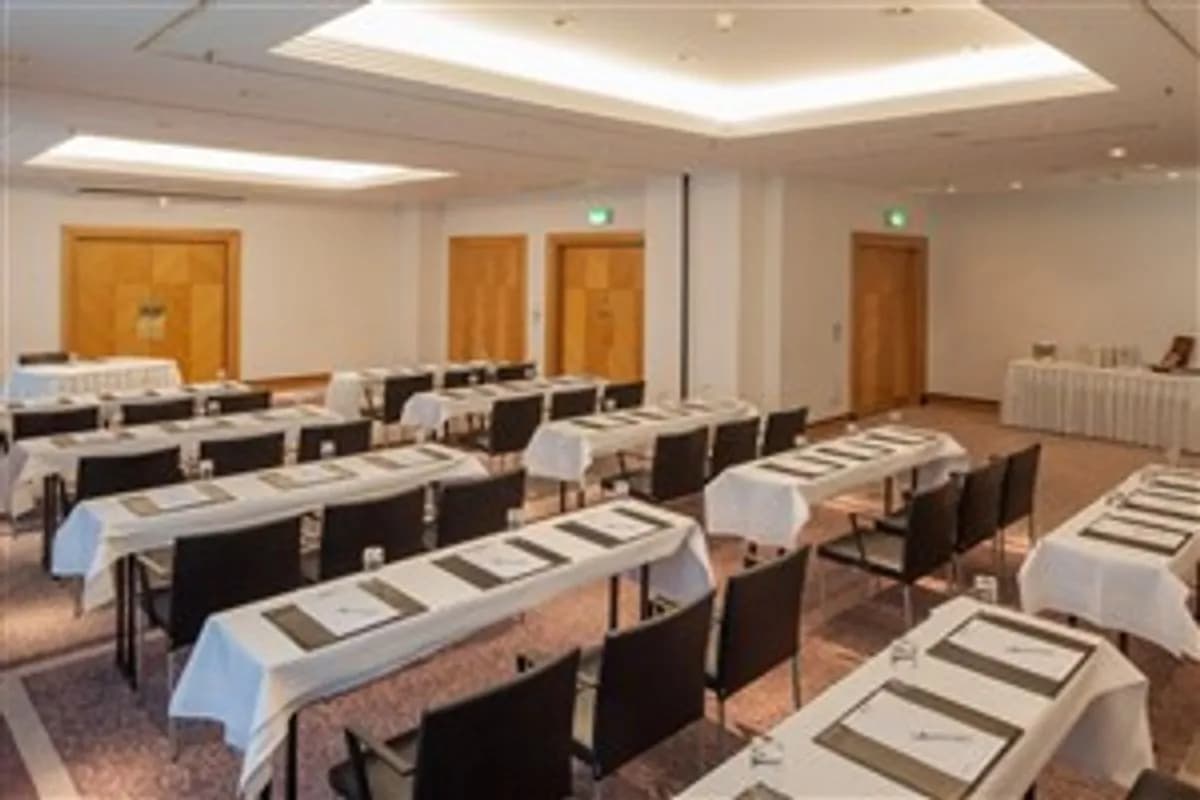 Virchow  I+ II - Park Inn by Radisson Berlin Alexanderplatz