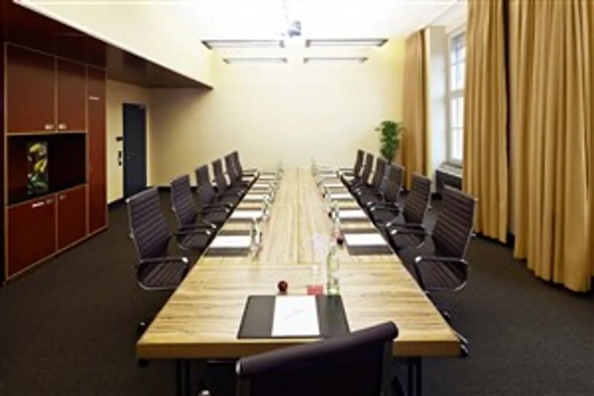 Gotthard - Movenpick Hotel Berlin