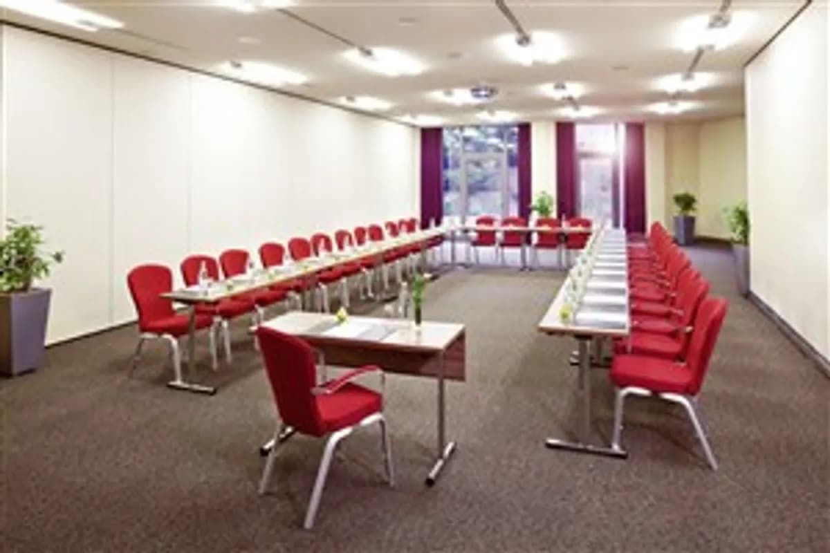 Limmat - Movenpick Hotel Berlin