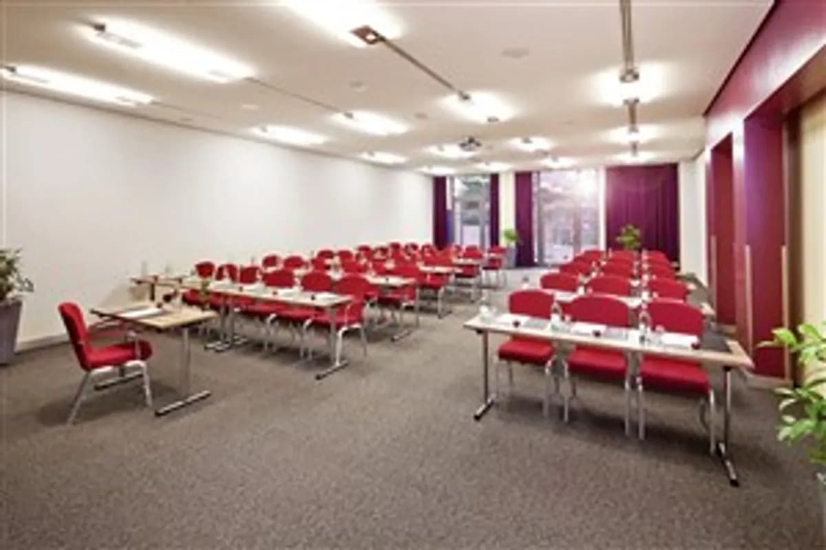 Reuss - Movenpick Hotel Berlin