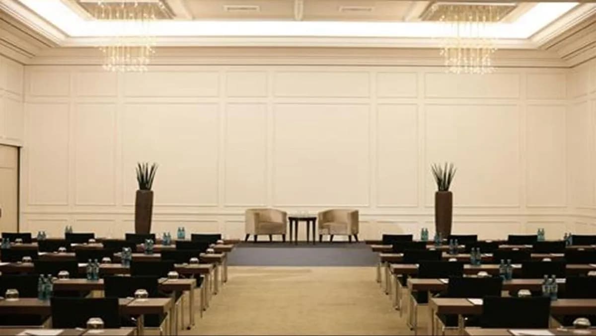 Half of ballroom "Palmengarten" with foyer - Hilton Frankfurt Gravenbruch