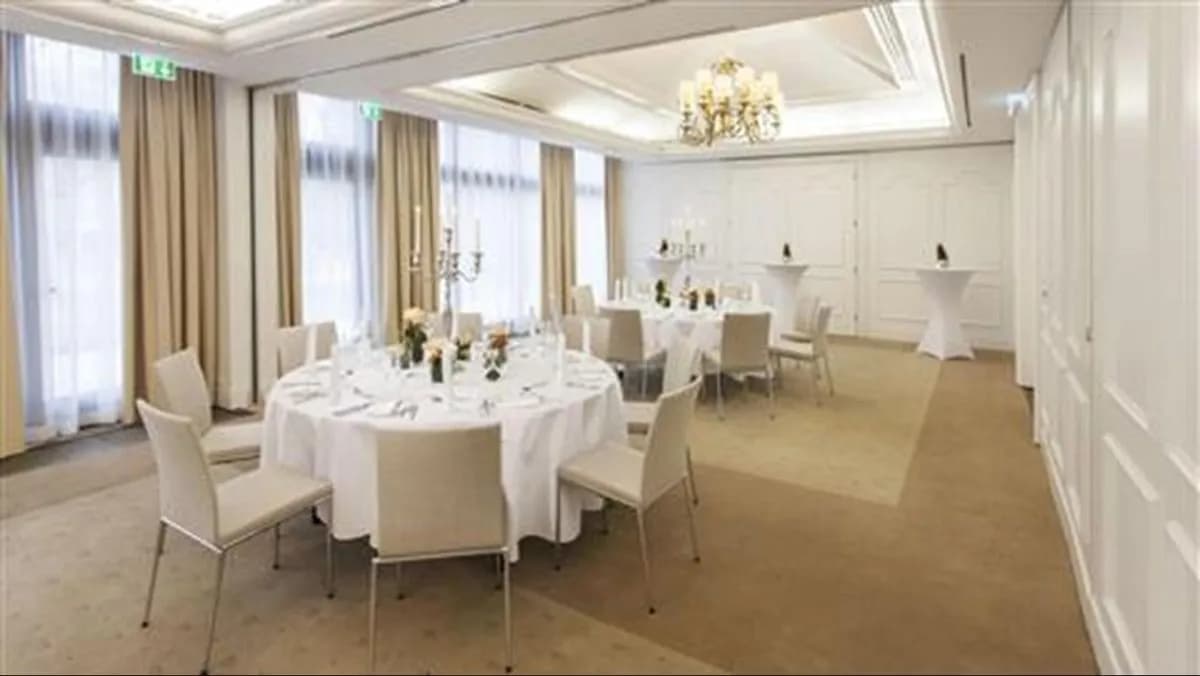 Kensington Gardens 1 - Hilton Frankfurt Gravenbruch