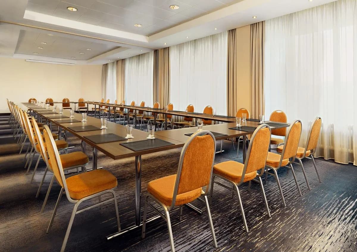 Meeting Room 2021-2022 - SHERATON & MARRIOTT Frankfurt Airport & Conference Center