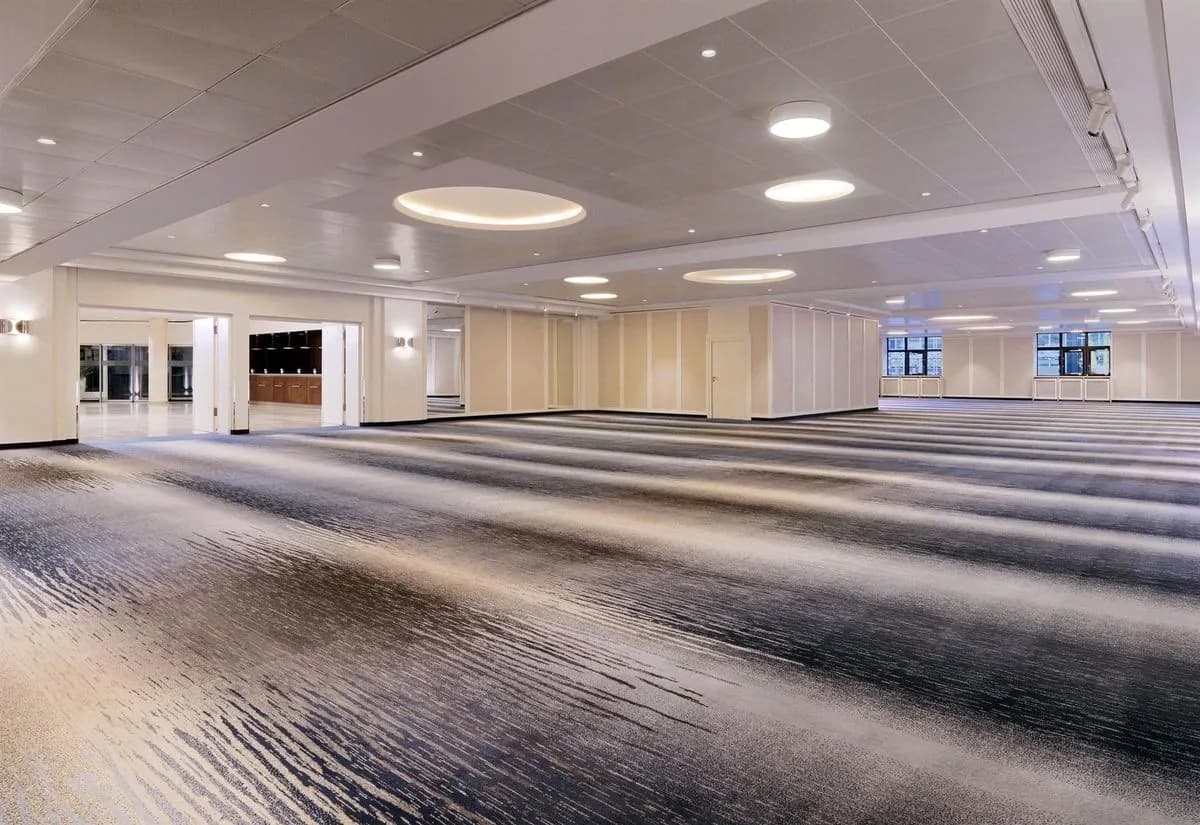 Congress Center Foyer - SHERATON & MARRIOTT Frankfurt Airport & Conference Center