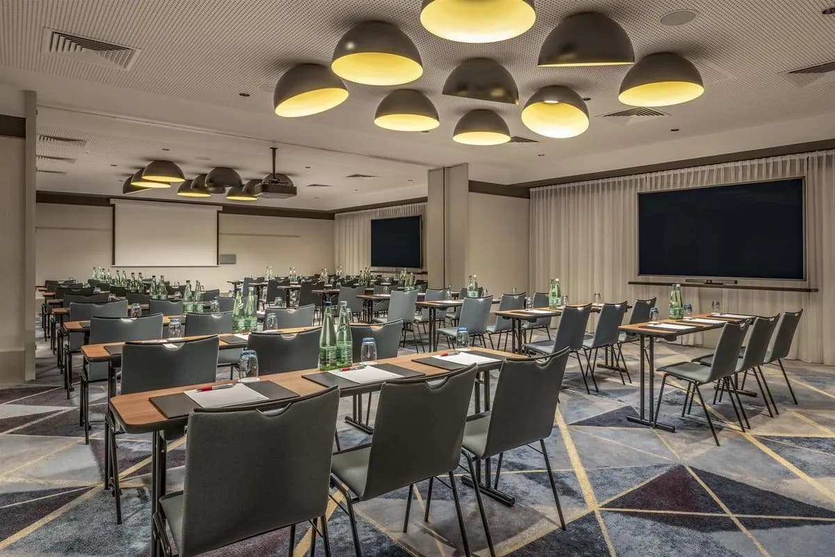 Alabaster 1 + 2 - Frankfurt Marriott Hotel