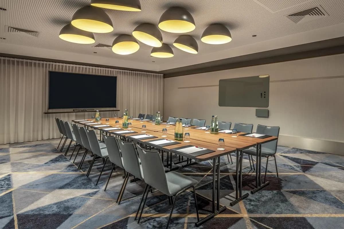 Basalt - Frankfurt Marriott Hotel