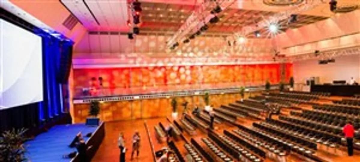 Congress Hall - Rheingoldhalle